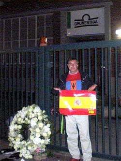 vigilia 4.jpg (16792 bytes)